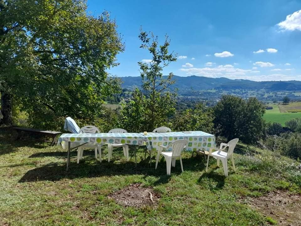 Les Coteaux De Planeze, Ideal Deplacement Pro, Chambres Individuelles Lit 160 Television Saint-Laurent-les-Tours Екстер'єр фото