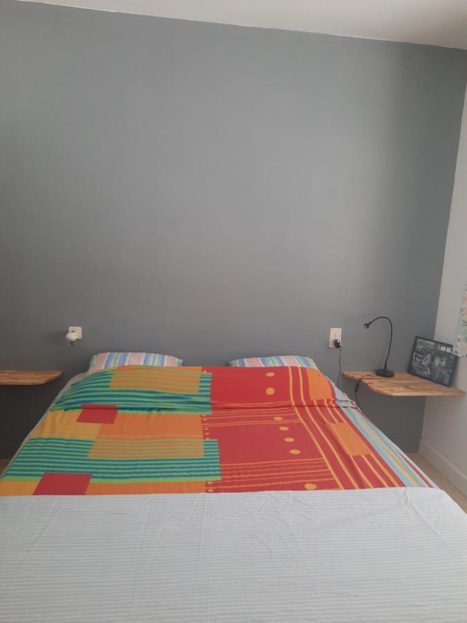 Les Coteaux De Planeze, Ideal Deplacement Pro, Chambres Individuelles Lit 160 Television Saint-Laurent-les-Tours Екстер'єр фото