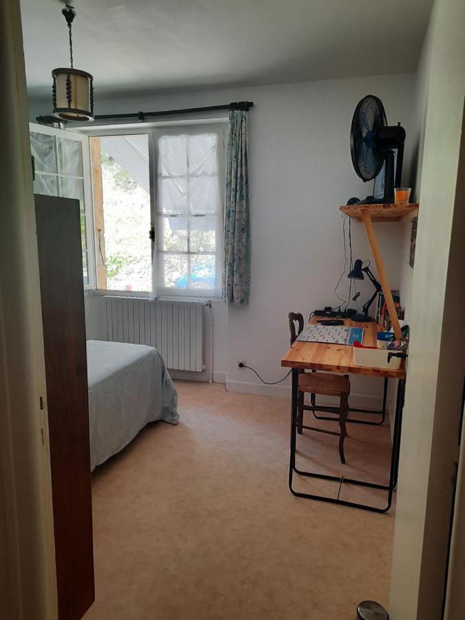 Les Coteaux De Planeze, Ideal Deplacement Pro, Chambres Individuelles Lit 160 Television Saint-Laurent-les-Tours Екстер'єр фото